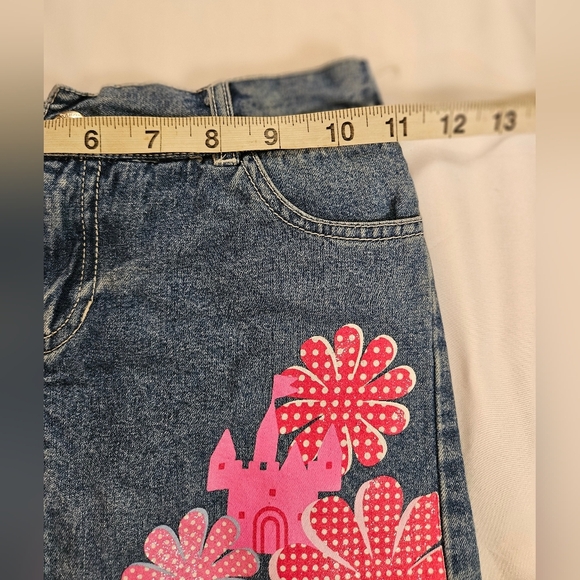 Disney Girls Blue Jean Skirt With Built In Shorts Princess Castle Design Size 6 - Picture 8 of 10
